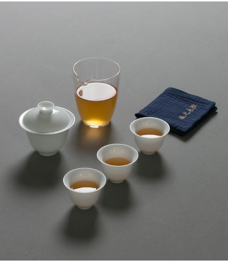 Jiangnan past travel tea set suit portable ceramic kung fu tea set three tureen tea cups to use suit