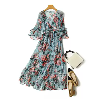 Clothing shooting long skirt dress dress women's hanging shot tile photo spring summer beauty banana vision