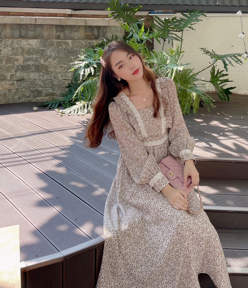MOBAI Homemade Winter Gentle Floral Dress Women's 2022 Autumn/Winter Bottoming Mid-Length French Dress