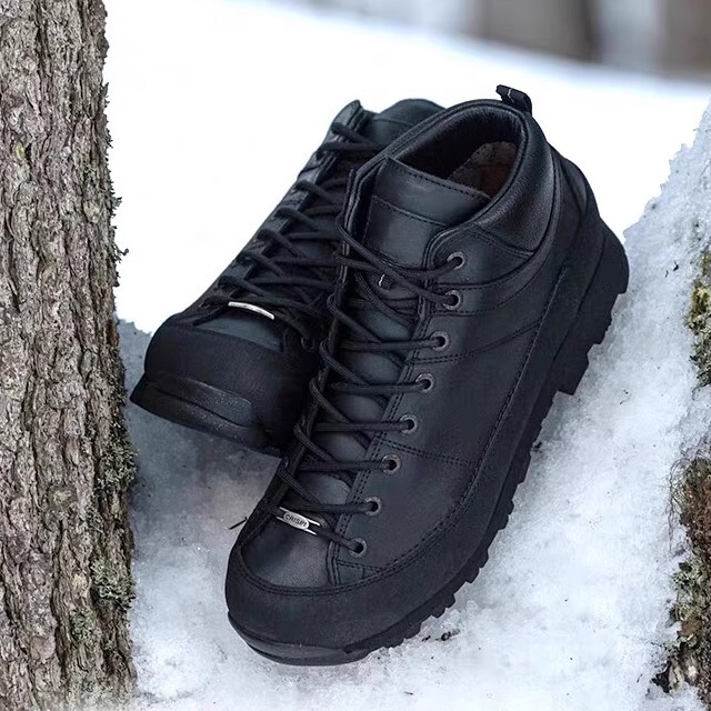 New Monaco Outdoor Gtx Waterproof Anti-Slip Mountaineering Hiking Shoes Men's and Women's Cowhide Warm Mid-Top Snow Boots New Monaco Outdoor Gtx Waterproof Anti-Slip Mountaineering Hiking Shoes Men's and Women's Cowhide Warm Mid-Top Snow Boots
