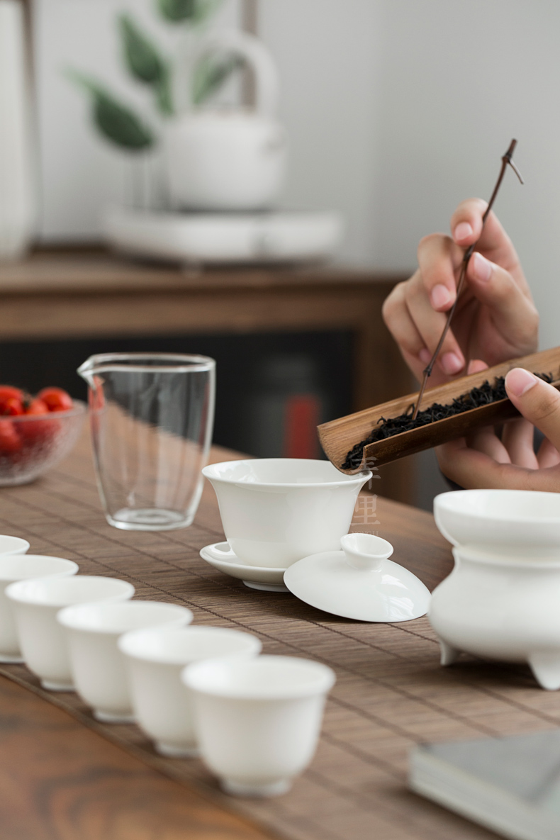 The Get | white porcelain tea set in the household contracted fair keller ceramic teapot teacup tureen box of a complete set of kung fu