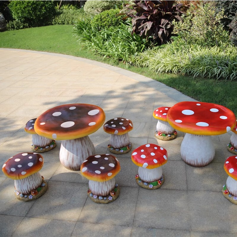Outdoor Cartoon Mushroom Tables, Chairs, Stools, Fiberglass Ornaments, Garden, Courtyard, Lawn, Football Table, Kindergarten Decoration Outdoor Cartoon Mushroom Tables, Chairs, Stools, Fiberglass Ornaments, Garden, Courtyard, Lawn, Football Table, Kindergarten Decoration