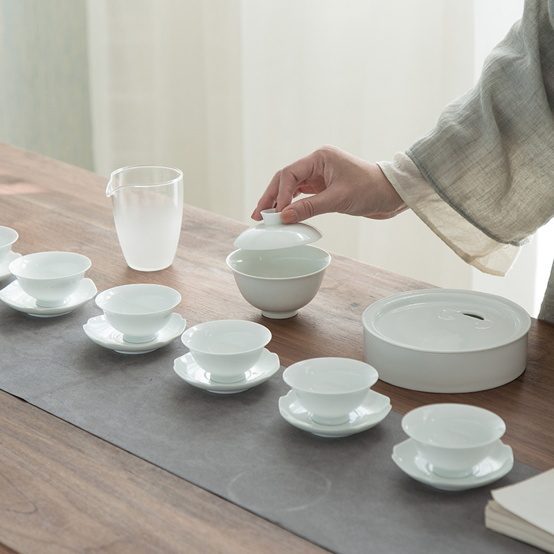 Zhuo royal white porcelain kung fu tea set tea cups GaiWanCha plate cup mat tea accessories office home sitting room is contracted