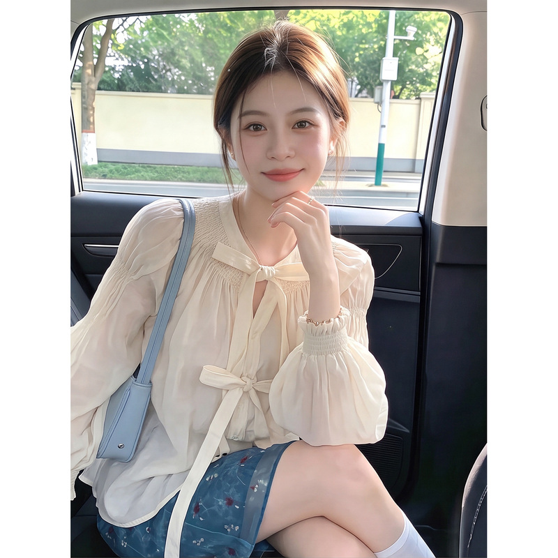 Bowknot Lantern Sleeve Chiffon Shirt for Women, Summer Korean Style Chic Mature Loose Shirt with Unique Design