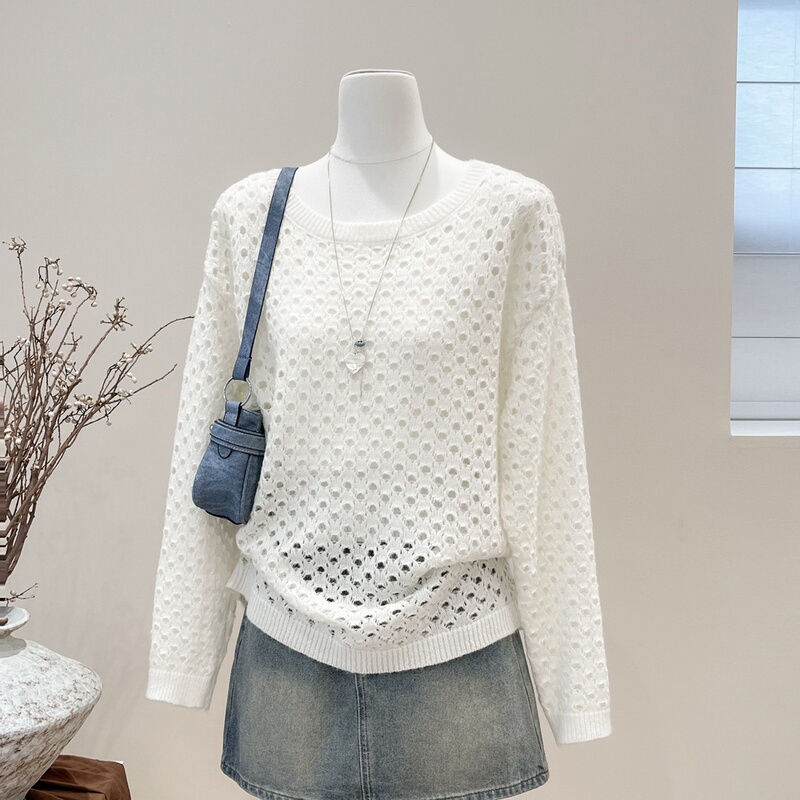 Gentle Style White Hollow-Out Crochet Knit Sweater for Women, Round Neck, Long Sleeves, Loose Fit, Slimming, Versatile Two-Piece Set, Early Autumn Top