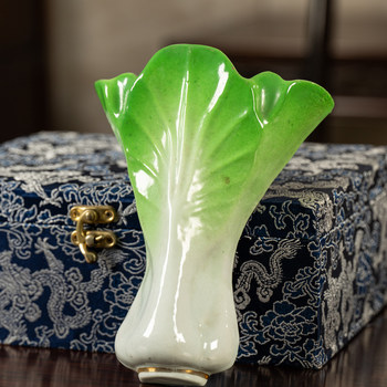 Chinese style vase antique qing dynasty green and white glaze