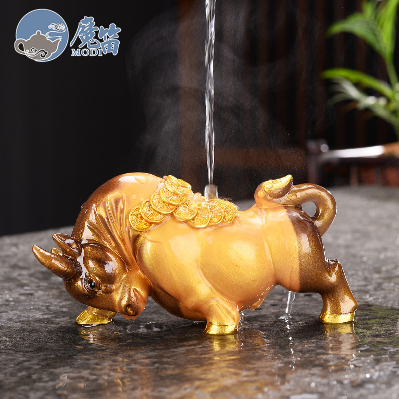 Boutique color-changing tea pet ornaments Buffalo gold toad lucky tea table tea table tea set accessories accessories pet can be kept