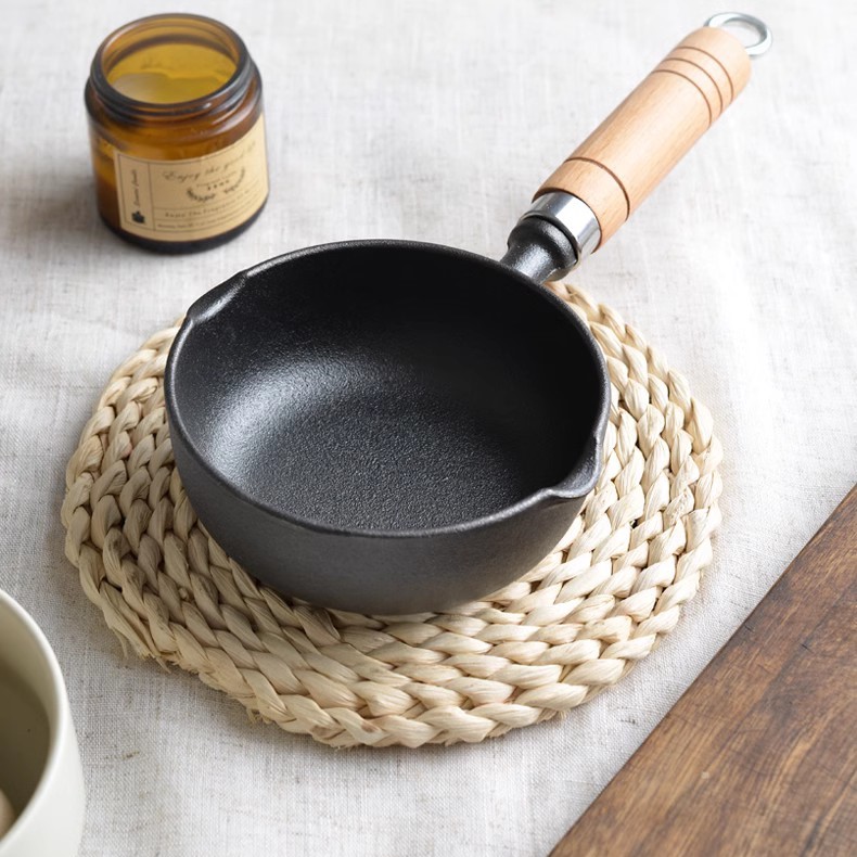 New hot oil special small pot cast iron deepening frying egg pan with oil pan made of egg dumplings for home without dipping flat bottom pan-Taobao