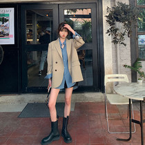 2021 Spring and autumn new female Han version design sense suit jacket temperament small fragrant wind fried street career Two suits