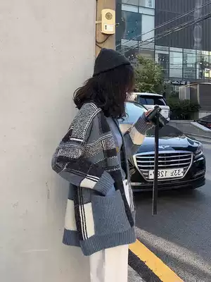 2021 autumn and winter Korean version of net red loose lazy wind top wool sweater thickened sweater cardigan jacket women