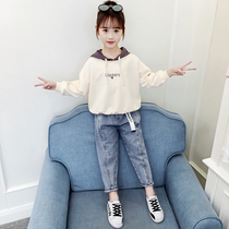 Girls jeans suit spring 2021 new childrens fashion spring and autumn girls Western style long-sleeved sweater fashion