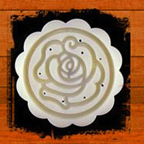 Five Crown-Rose-shaped 50g round hand-pressed mooncake mold spinner mooncake mold