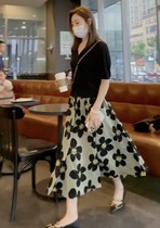 Douyin initial luxury womens same European station flower skirt female summer French loose thin hanging A- line dress