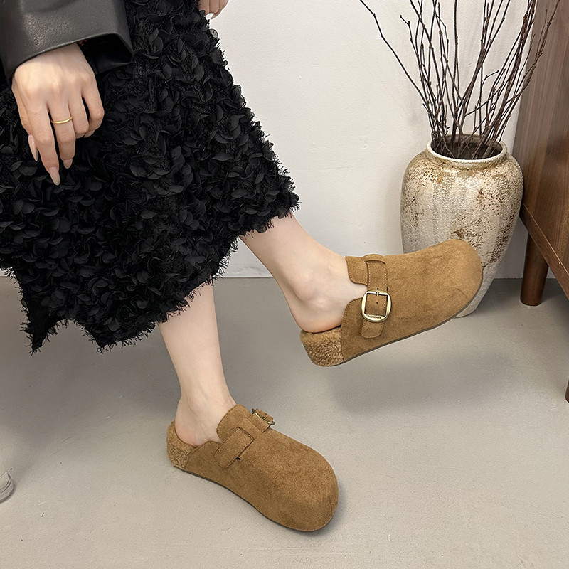 Thick-Soled, Fleece-Lined Birkenstock-Style Slip-On Mules for Women, Suitable for Outdoor Wear, New Autumn/Winter 2025 Cotton Slippers