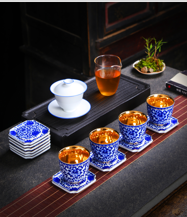 Blue and white porcelain tea cups a shadow Blue cup mat heat - resistant ceramic cup mat kung fu tea tea tea zero household