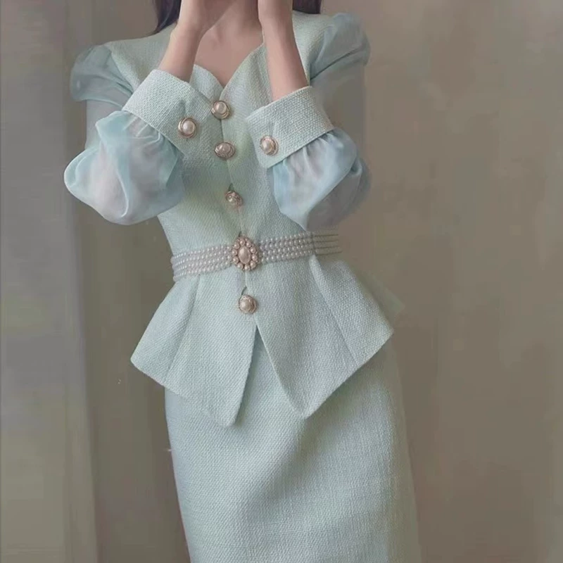 Зелёный комплект, юбка, стиль Chanel, французский стиль