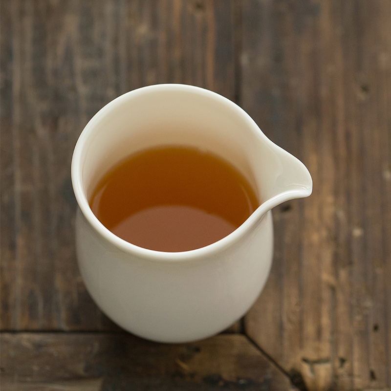 Dehua white porcelain in lard) points fair keller of tea ware large - sized ceramic tea sea kung fu tea accessories products on sale