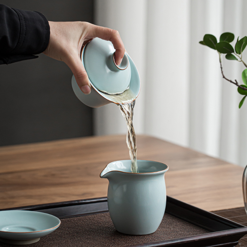 Up tureen tea cups a single large bowl of jingdezhen porcelain three cups of checking ceramic tea set ice crack glaze