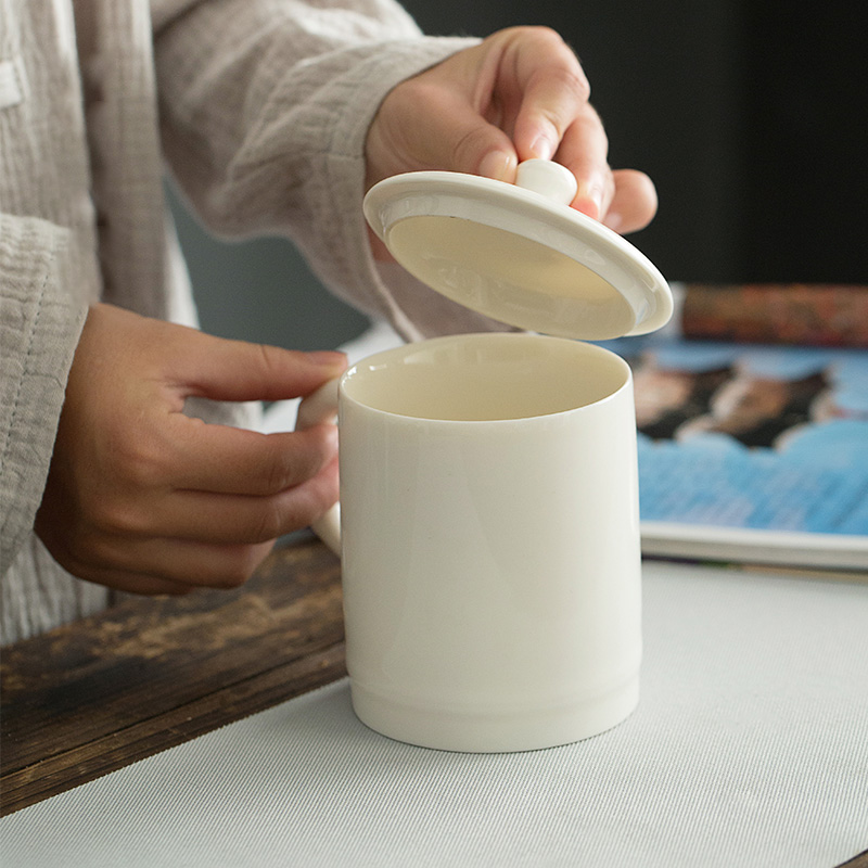 Earth story kung fu tea tea white porcelain office dehua manual single individual cup tea cup with lid