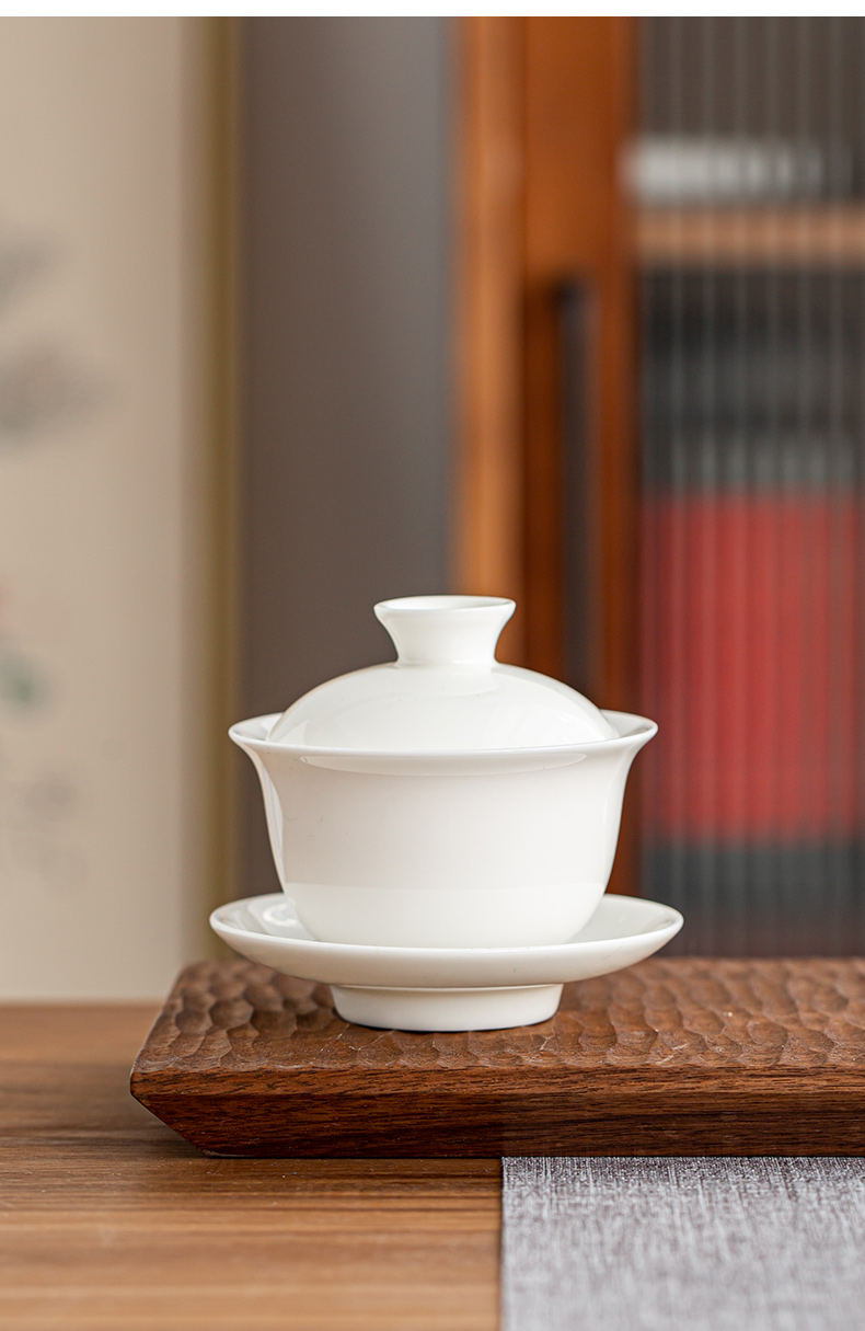 Dehua white porcelain peace only three individual household kung fu tea set against the very hot tureen tea cups thin tire cover cup tea bowl