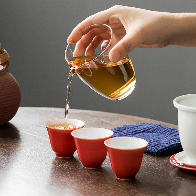 Checking out tea special masters cup ji red sample tea cup ruby red a single cup of jingdezhen kung fu tea custom