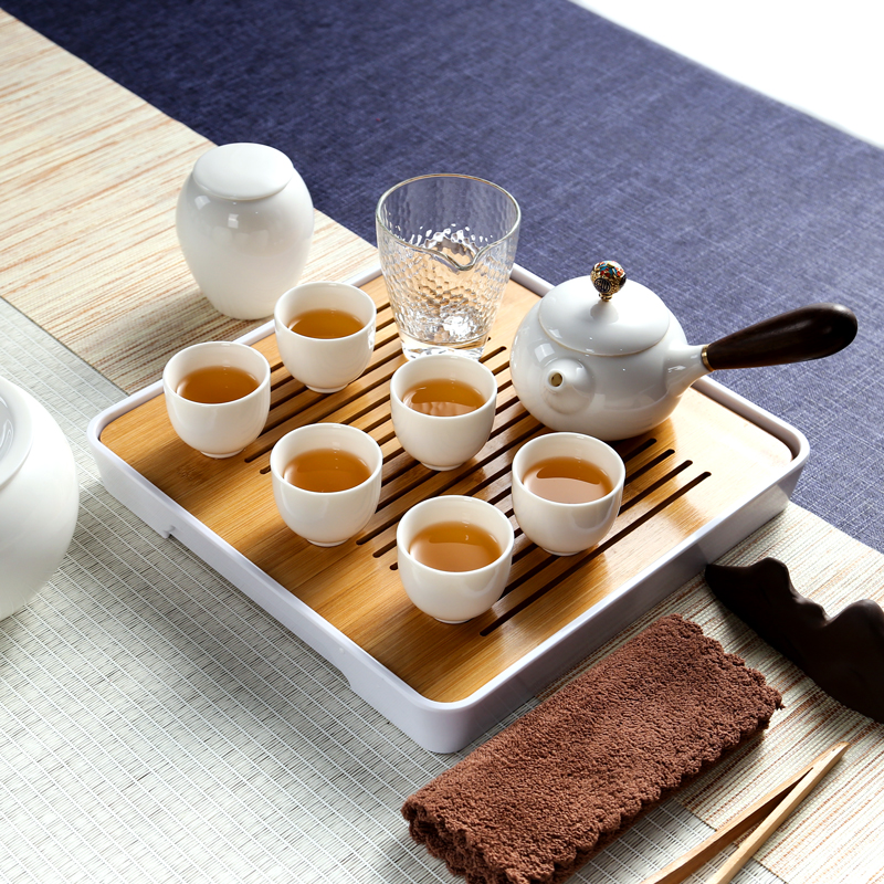 Make tea tea set a complete set of white porcelain kung fu tea set contracted ceramic tureen household teapot tea tray package