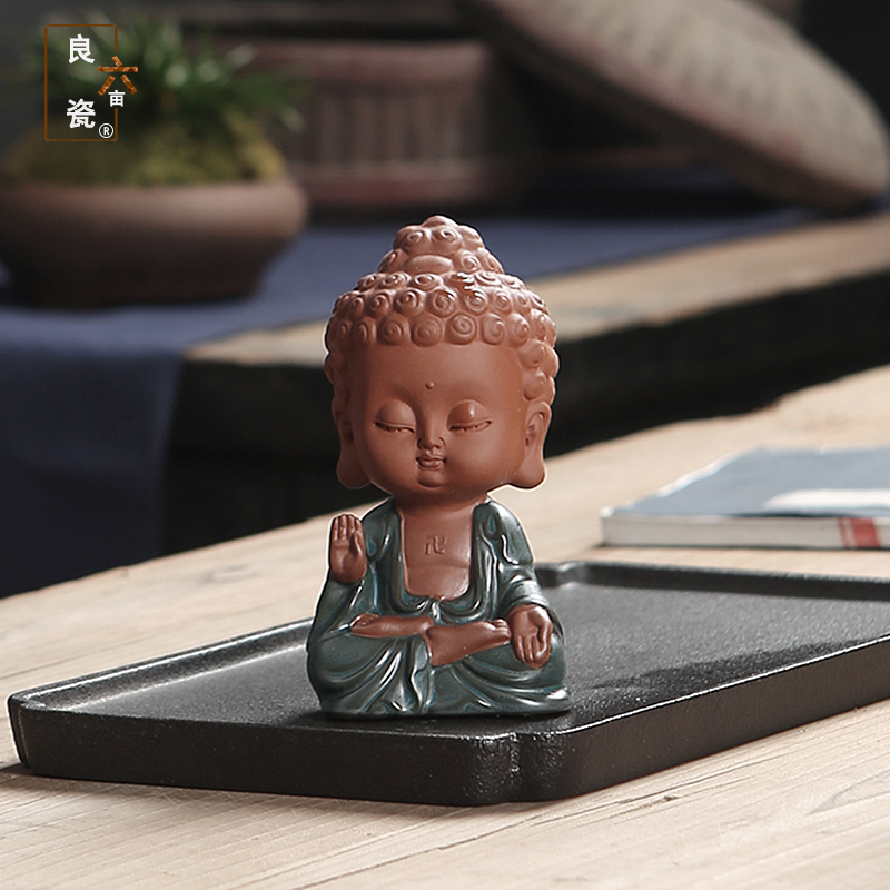 Small purple guanyin Buddha Buddha furnishing articles pet boutique tea play tea and kung fu tea accessories car ceramics