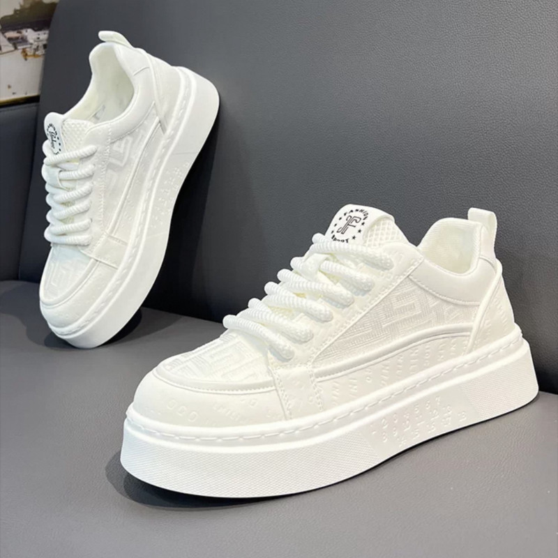 Men's Shoes Are Breathable in Summer, Trendy and Versatile, Casual White Sneakers for Teenagers, Non-Slip Sports Thick-Soled White Shoes