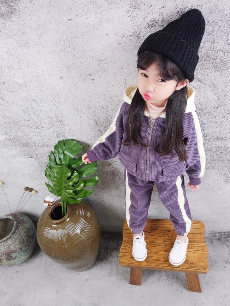 Quần nhung bé gái 1-3 tuổi phiên bản mới Hàn Quốc 2 plus nhung dày 4 ga ngoại 5 em bé mùa đông hai mảnh shop quần áo trẻ em