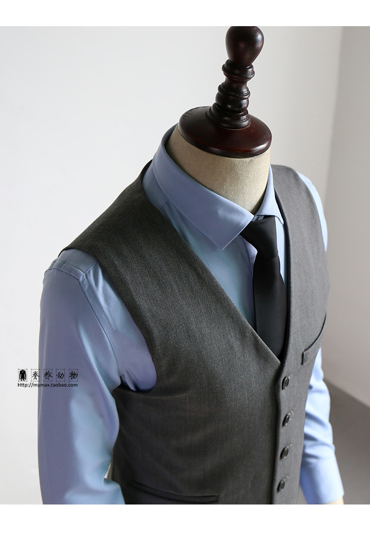 Quần áo nam có xương sống Màu xám nguyên chất áo vest nam hàng hiệu
