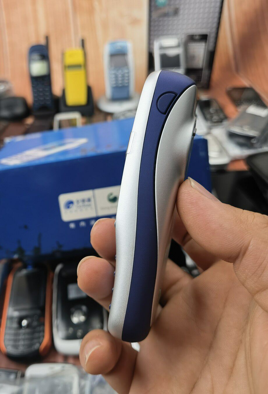 Sony Ericsson K506 нбм оригинал Пакет в наличии комплект Сущность три в одном Sony Ericsson/索尼爱立信 