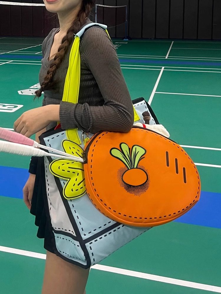 Cute and Stylish Radish-Shaped Badminton Bag for Women, Sports Bag, Tennis Bag, New Portable Large-Capacity Handbag