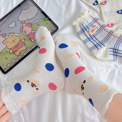 taobao agent Cute autumn Japanese socks, with little bears