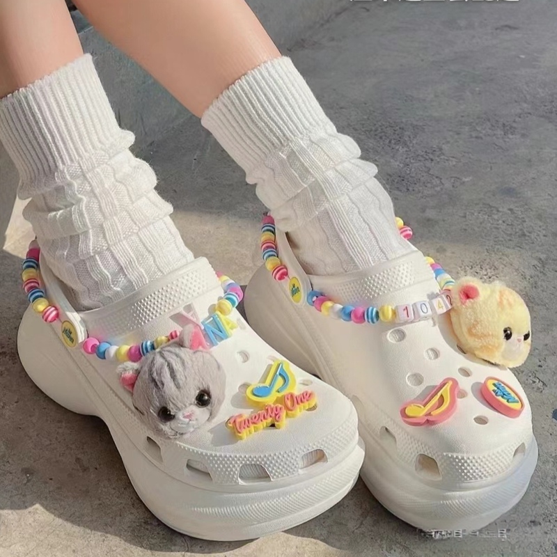 Ouyang Nana Collaboration Cat Shoes with a Stepping-On-Clouds Feel, Little Whale Cloud Hole Shoes, Women's Beach Sandals, Women's Sandals 206750