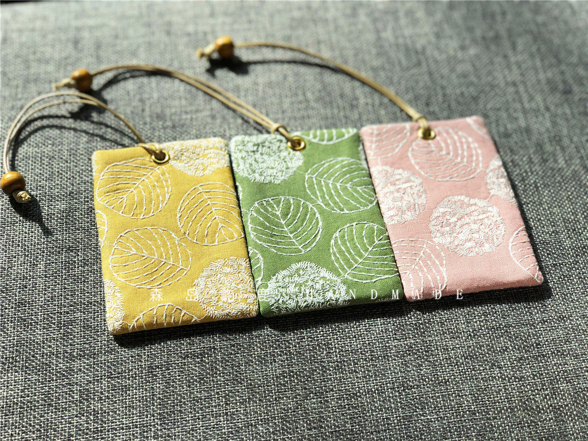 Sunflower forest department embroidery handmade card cover Student bus access control rice magnetic card protective cover Handmade cloth cover storage