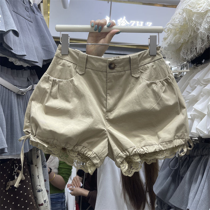 American Retro Khaki Bud Shorts, High-Waisted Sexy A-Line Slimming Casual Shorts, New Style for Summer 2026 American Retro Khaki Bud Shorts, High-Waisted Sexy A-Line Slimming Casual Shorts, New Style for Summer 2026