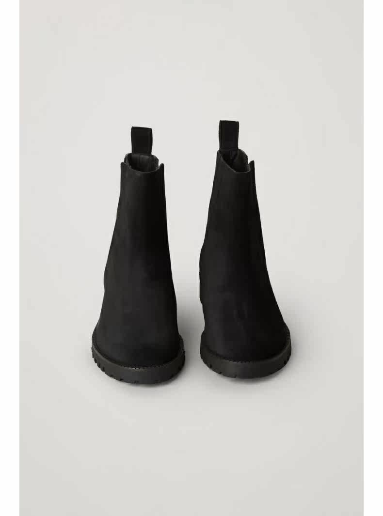 Челси сапоги cos男士 套穿式绒面切尔西靴黑色新品0957395001