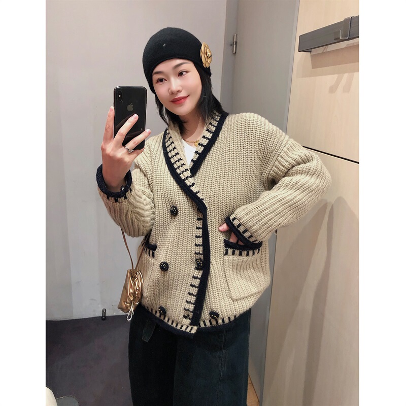 Zhao Zhaoyi's Same Style Wool Felt Snow-Melting Double-Breasted Sweater Coat, Vintage Color-Blocking Wool Thick Knit Warm Cardigan