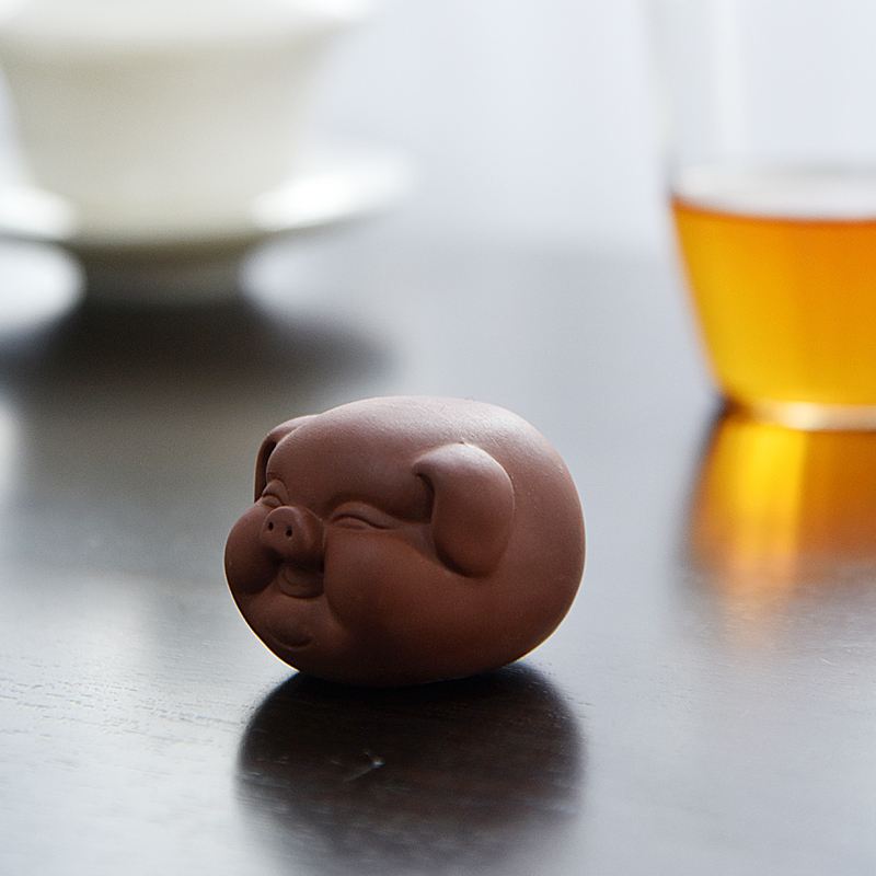 Hui shi undressed ore violet sand earthenware hand make a tea place of tea tea accessories to play mud huang zhu pet pig tea to raise the dog