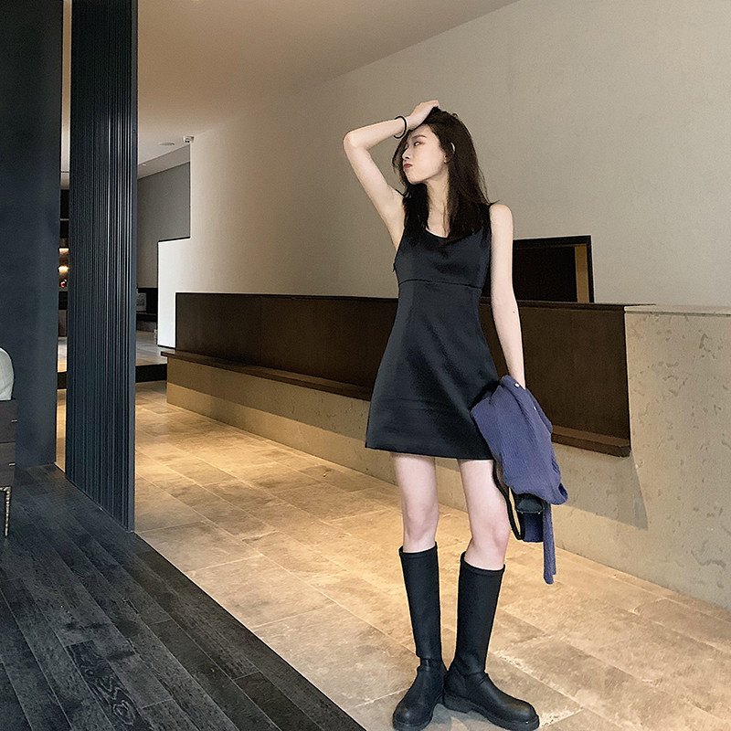 SUN11 (grateful feedback low to 5 fold spot second hair) Elegant Wind Black Pendant With Skirt Woman Summer Thin