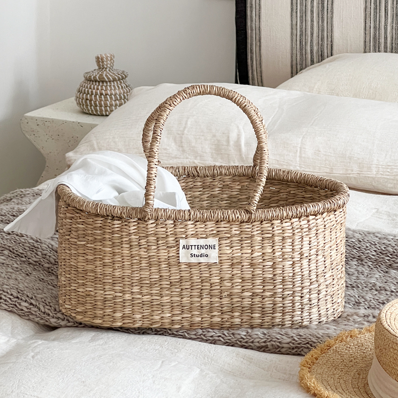 Vietnamese Seagrass Woven Baskets with African Elements, Ins-Style Decorative Fruit Baskets for Shopping, Picnics, and Storage