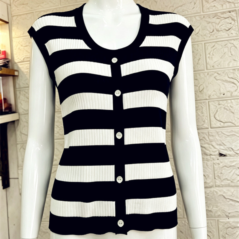 Black and White Striped Round Neck Knitted Cardigan for Women, Slimming, Versatile, Age-Reducing, Sleeveless Top, Knitted Vest