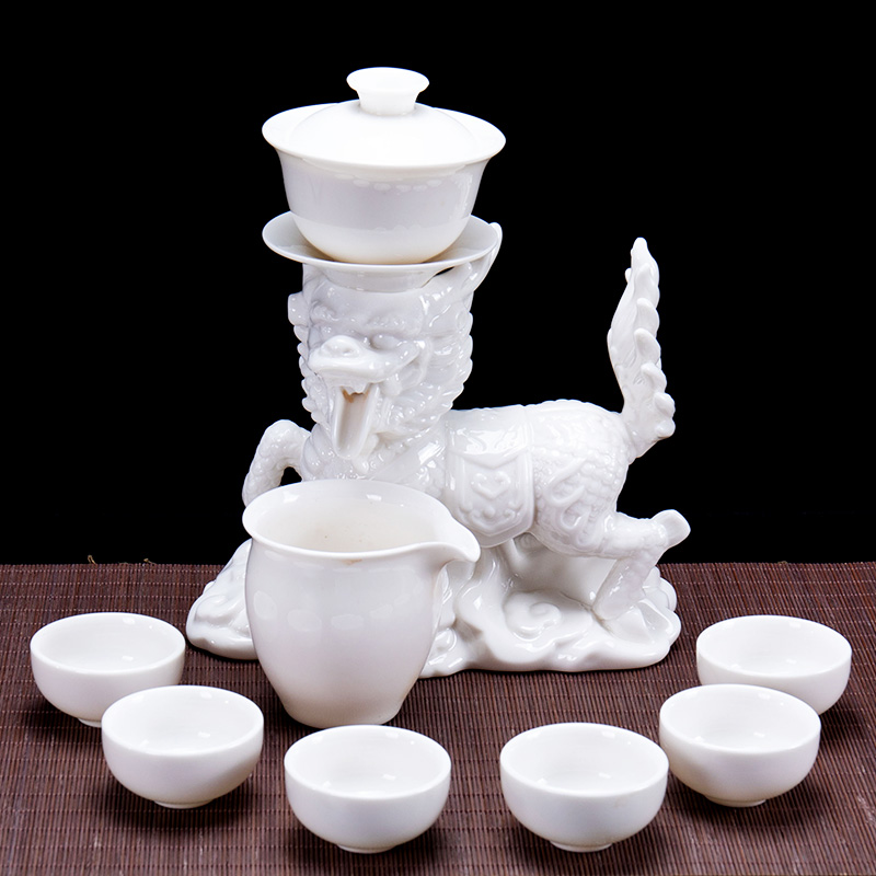 Jane qualitative lazy automatic kung fu tea cups of a complete set of dehua porcelain tea set creative move jade kirin white porcelain teapot