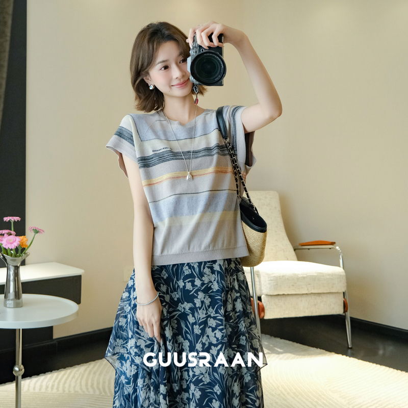 Light-Colored Clothing | Linen Acetate Blend Striped Knitted Top for Women, Summer Gradient Color Block Raglan Sleeve Short-Sleeved Shirt Light-Colored Clothing | Linen Acetate Blend Striped Knitted Top for Women, Summer Gradient Color Block Raglan Sleeve Short-Sleeved Shirt