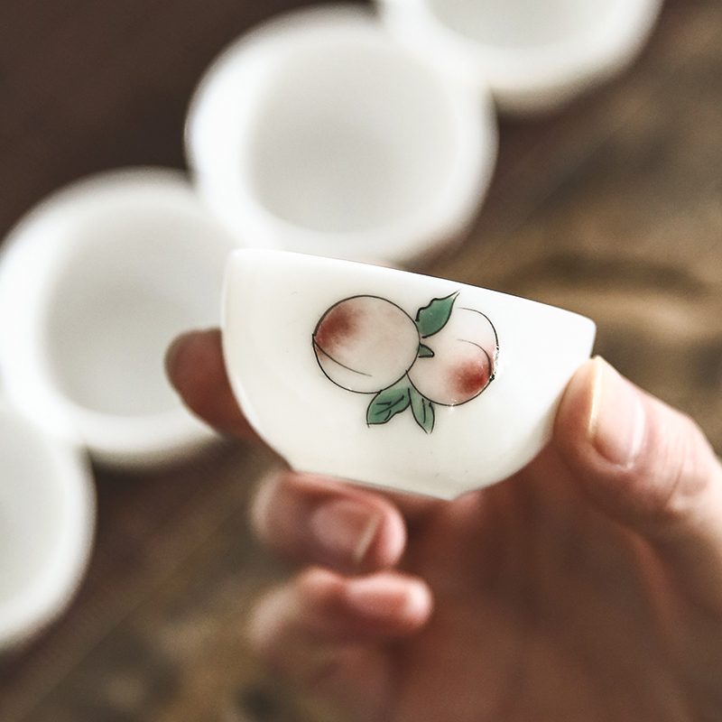 Jingdezhen pure manual only three tureen household household cup to use Japanese kung fu tea bowl cover cups of tea taking