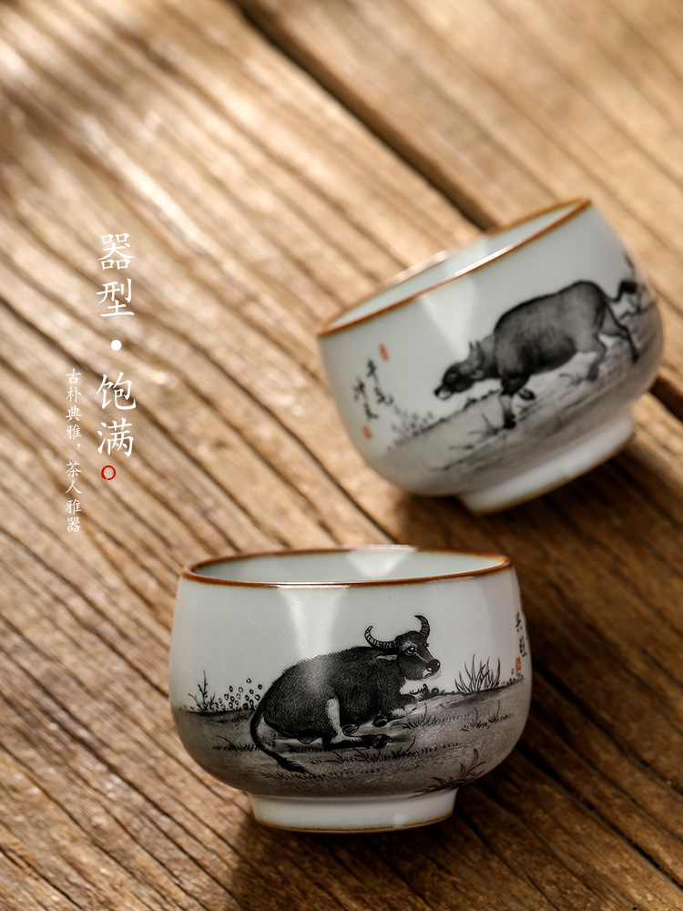 Hand your up jingdezhen tea master cup single cup pure manual zodiac cattle kung fu tea sample tea cup