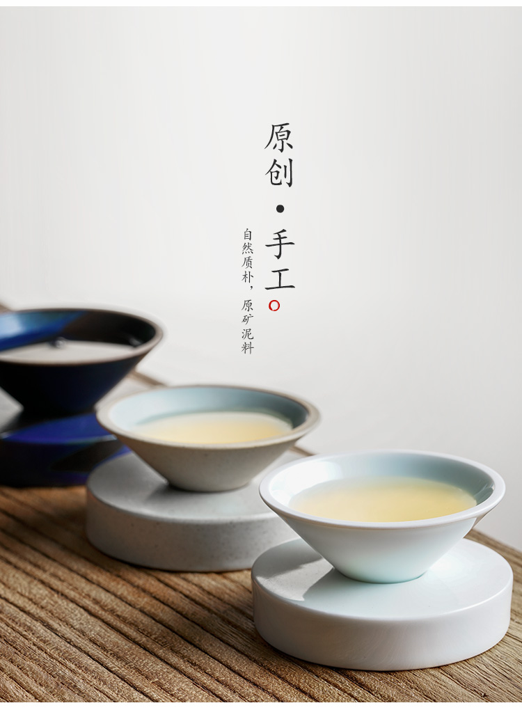 Jingdezhen ceramic masters cup single cup pure manual looks kung fu tea cup sample tea cup with tea