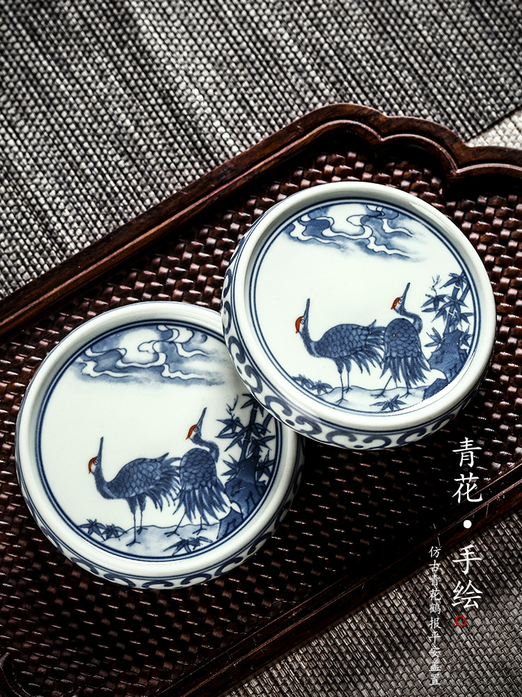 Jingdezhen blue and white cranes ceramics are it buy antique hand - made cover cover pad kung fu tea accessories tea taking with zero