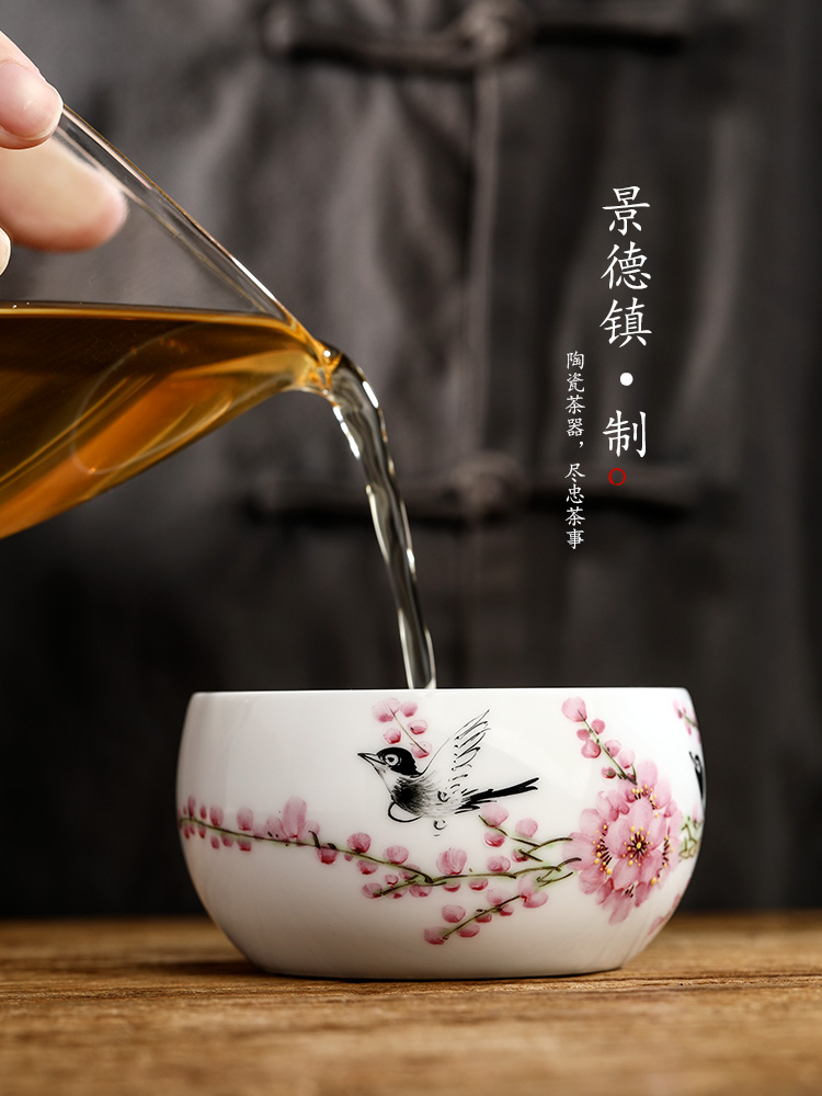 Jingdezhen Xu Jiaxing hand - made peach blossom put water point masters cup single cup pure manual white porcelain kung fu tea set sample tea cup