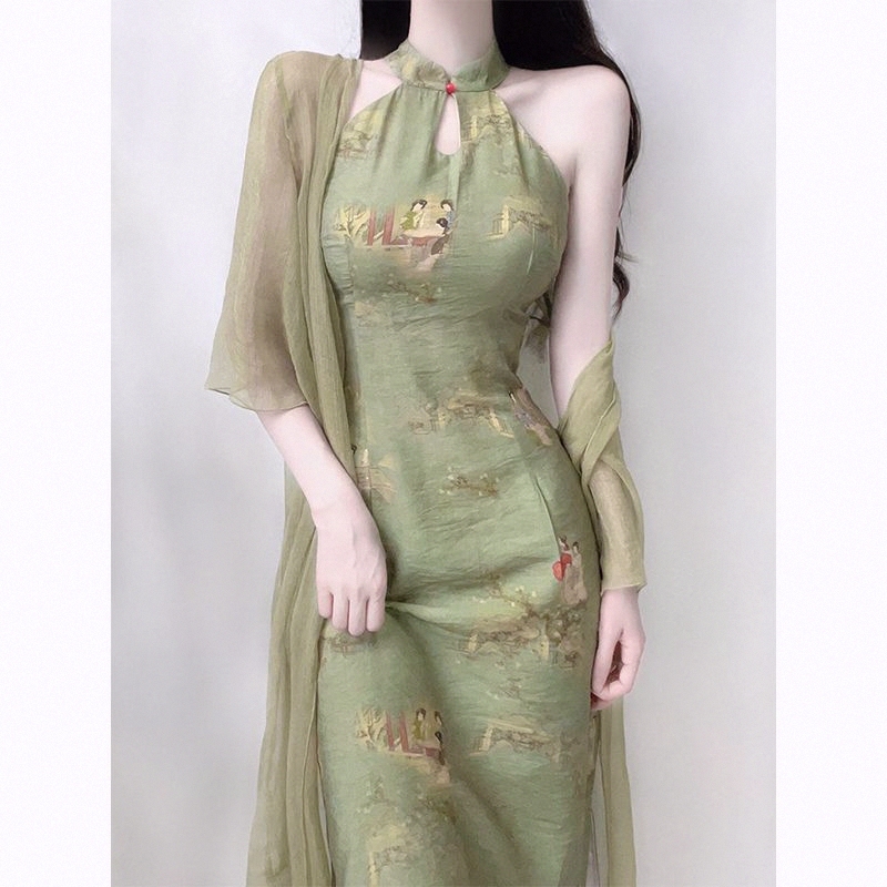 New Chinese-Style Women's Clothing, Modernized Cheongsam, Youthful Style, High-End Elegant Green Halter Neck Dress for Summer